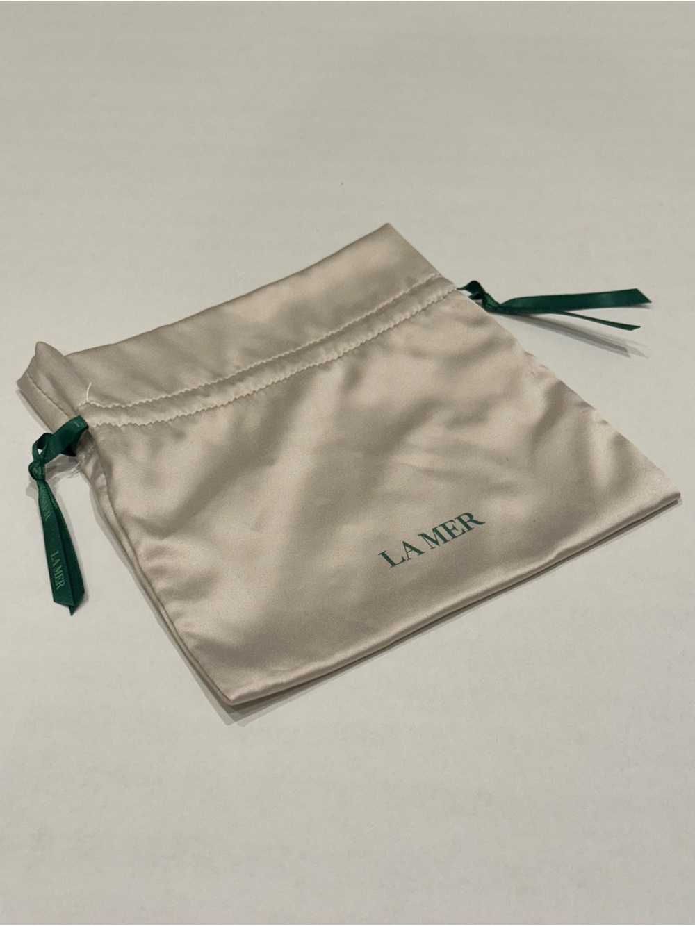 La Mer Dust Bag
